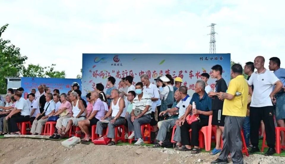 sAn, 在绿沙岛内