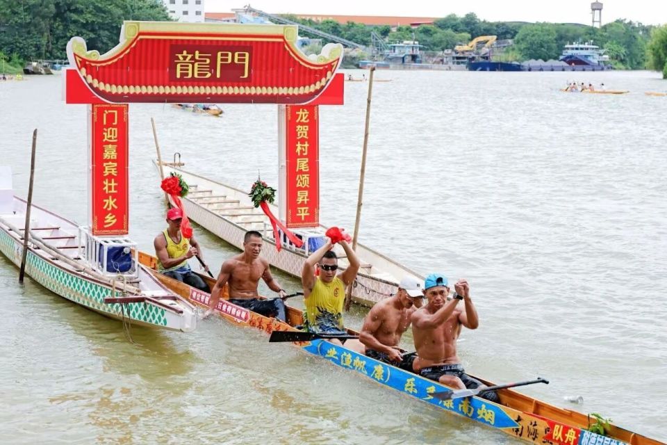 QWmcL, 与交流的平